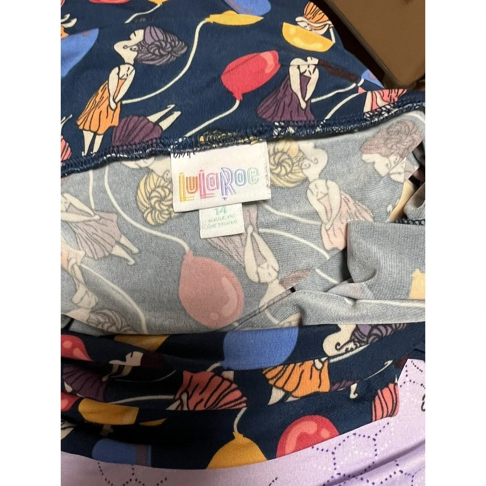 LULAROE Size 14 GIRLS SKIRT Azure LOOKING AT BALLOONS,‎ Flare